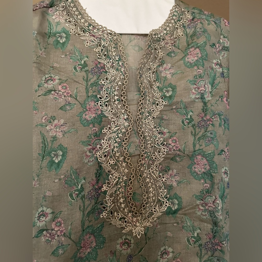 New Ethnic size small kameez shalwar and dubatta